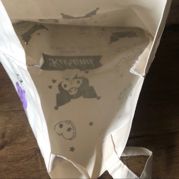 KUROMI-Imported (NWT) Lightweight Clothe Tote - Picture 3 of 11
